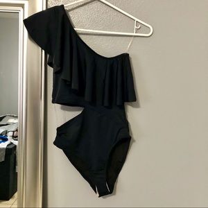 Black side slit swimsuit